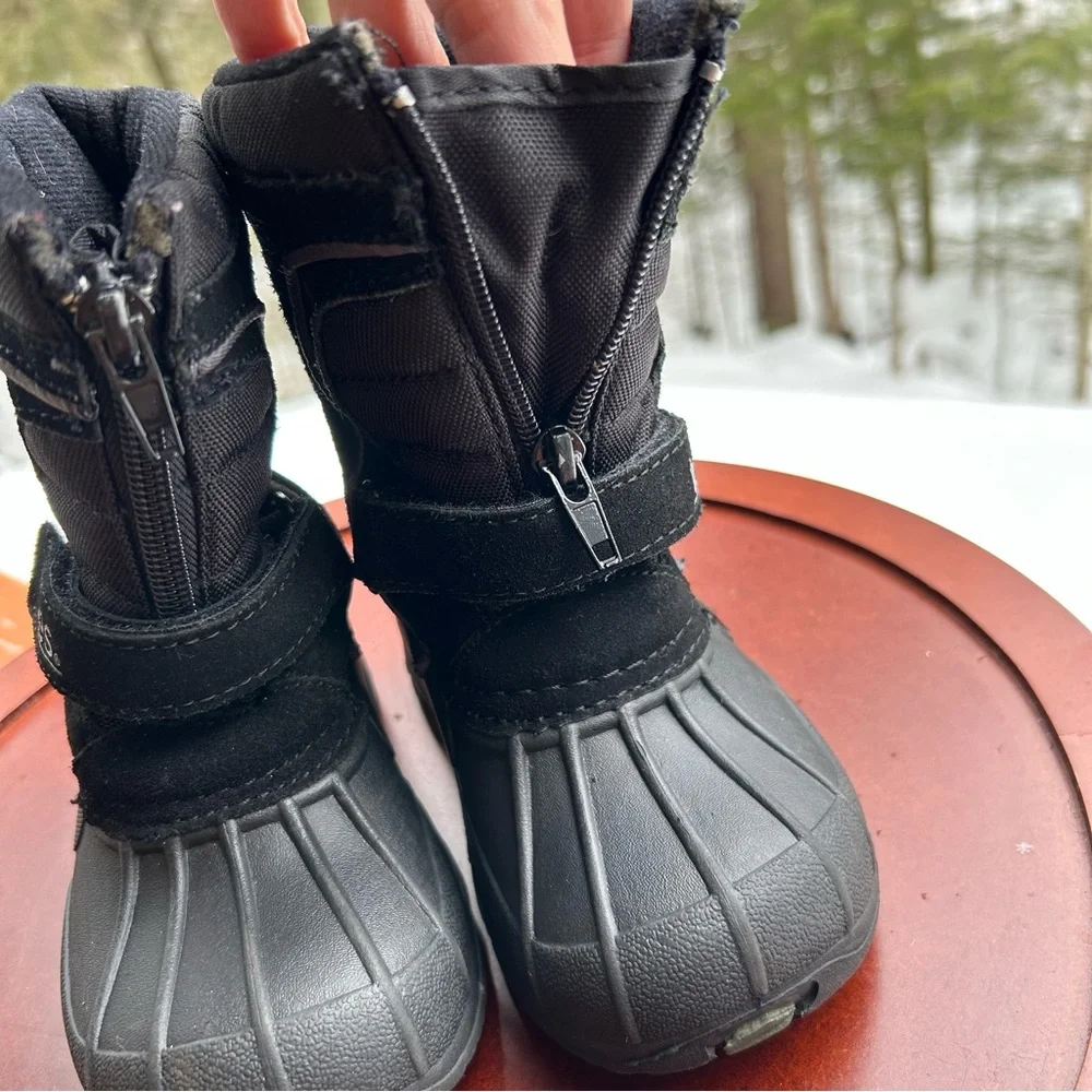 Totes Black Winter Snow Boots | Little Kid Size 6 | Toddler Waterproof Zip Up